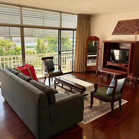 Samsen Suites Spacious 2Br Contemporary Thai Style Bangkok Kültér fotó