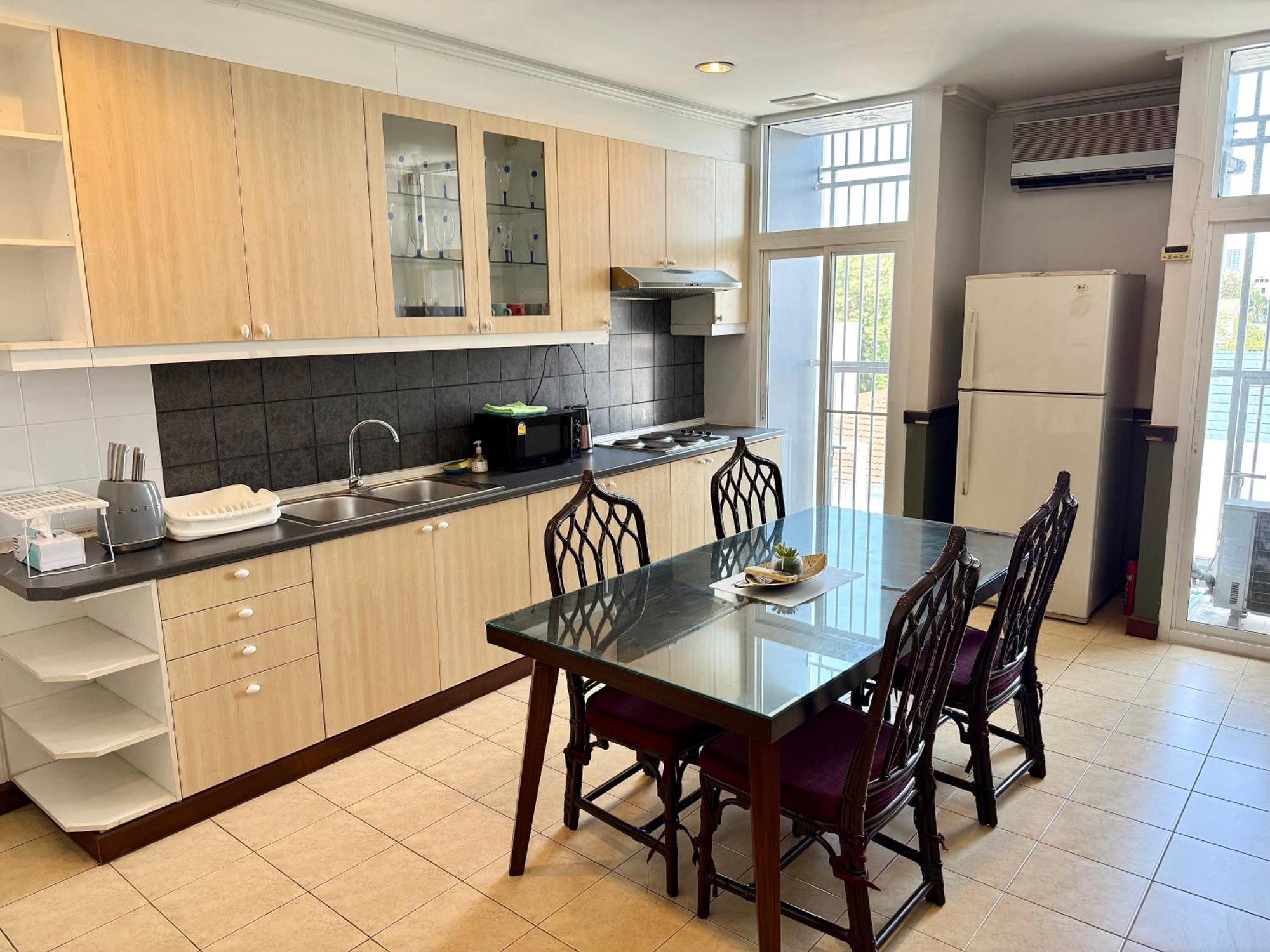 Samsen Suites Spacious 2Br Contemporary Thai Style Bangkok Kültér fotó